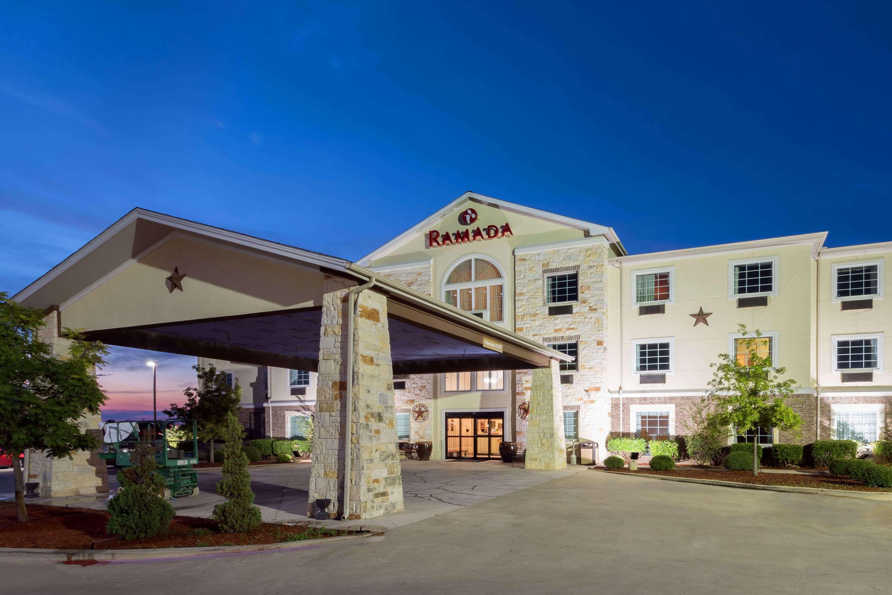 Comfort Inn & Suites Gatesville Near Fort Cavazos Exteriér fotografie